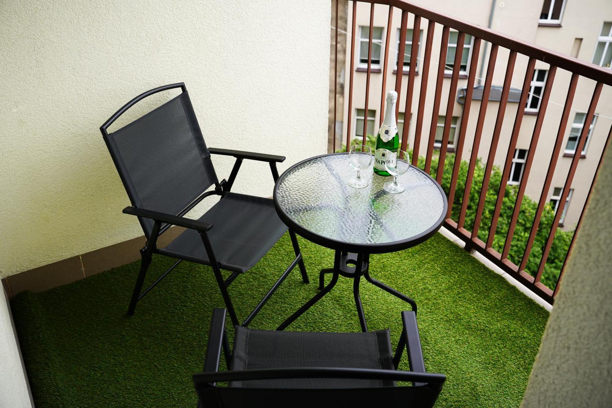 Comfortable Apartment Poznan City Center Bagian luar foto